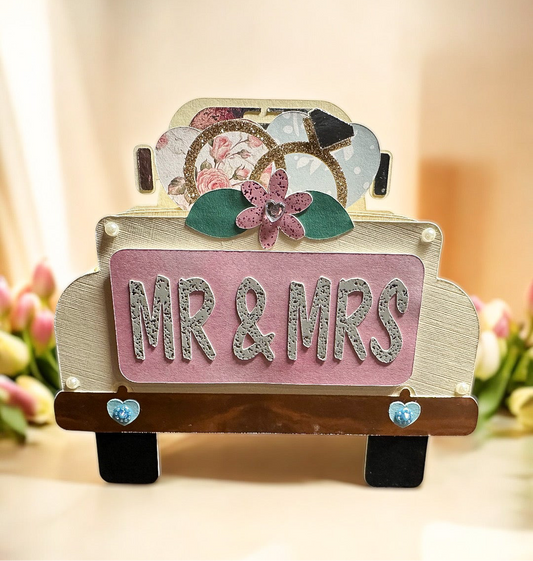Mr & Mrs wedding card