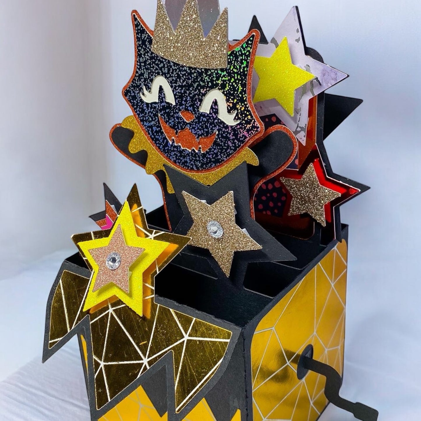 Cat-in-the-box box card