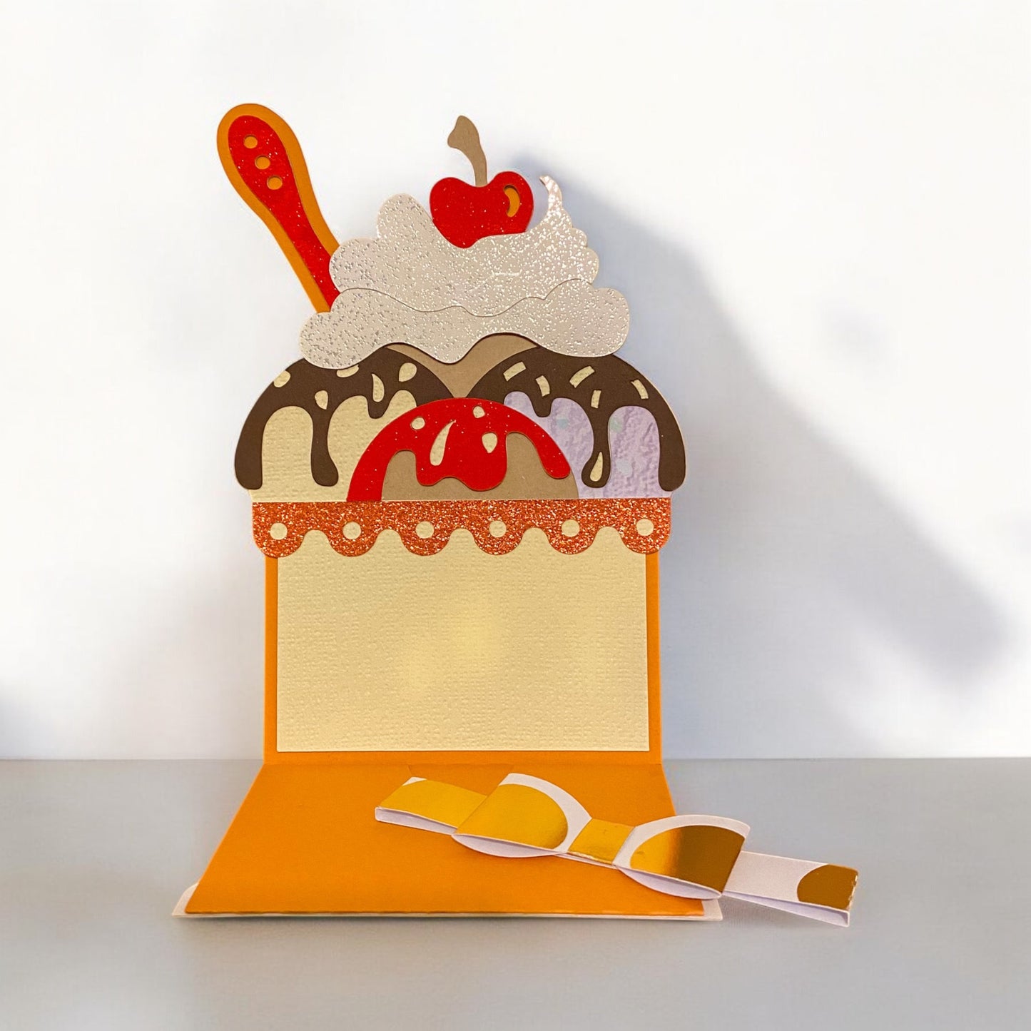 Ice-cream sundae gift card holder